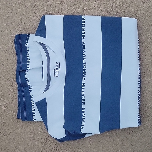 Tommy Hilfiger shirts. 1.. Light blue,  2.grey, and 3.striped sz med - Picture 4 of 5